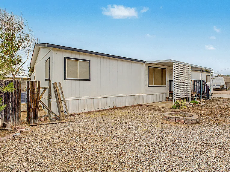 2728 W Smoketree St — Photo 11