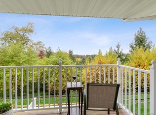 105 Crystal Hill Dr, Pomona, NY 10970