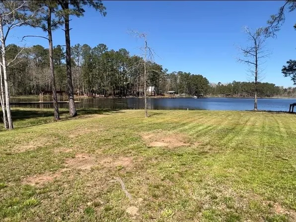 357 23rd St, Woodville, TX 75979