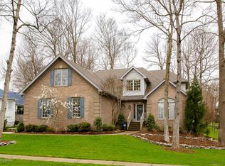 1741 Kensington Place Ln, Louisville, KY 40205