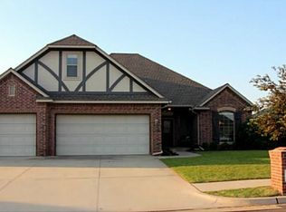 331 Pacific Crest Trl, Edmond, OK 73003