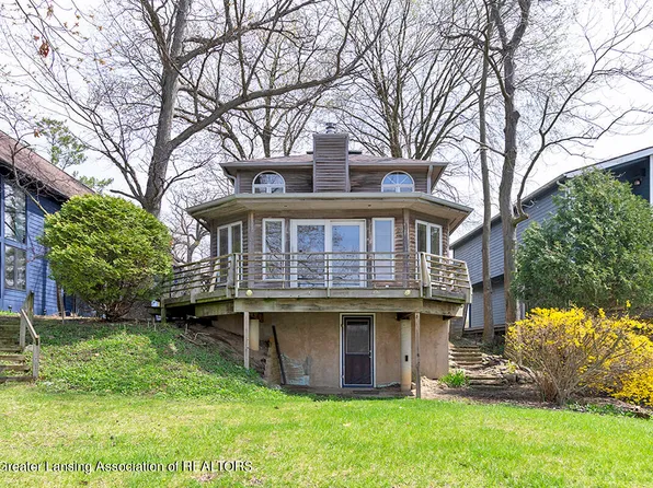 5855 Carlton St, Haslett, MI 48840