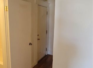 510 27th St #6, Rock Island, IL 61201