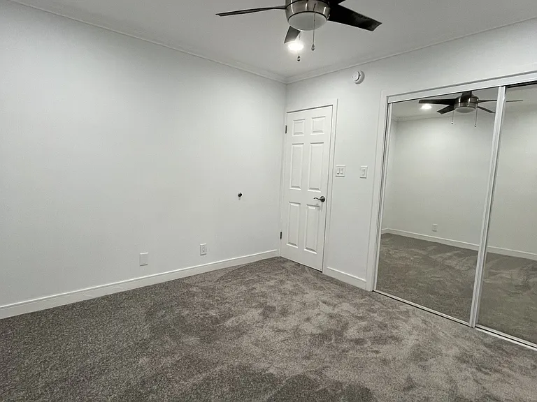 539 Sunset Ave #4 — Photo 4