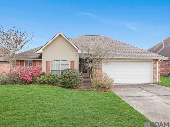 26184 Glenbrooke Dr, Denham Springs, LA 70726