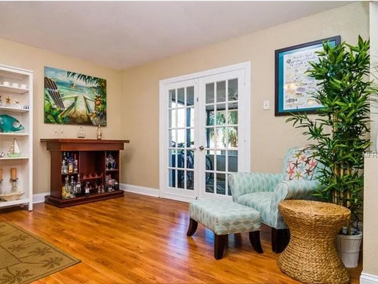 Living room.