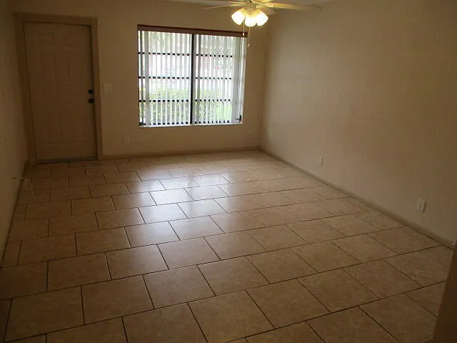 2 bed, 1.0 bath, 998 sqft, $2,250 — Photo 4