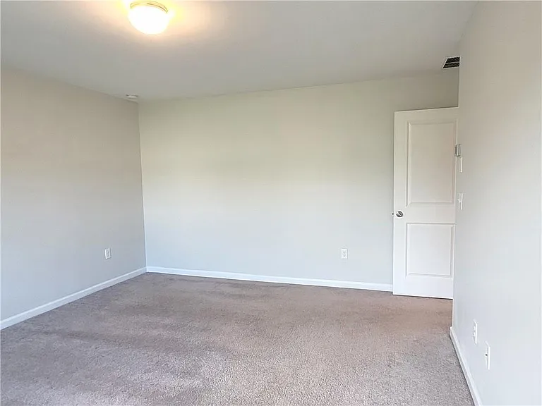 7934 Rudder Cir — Photo 11