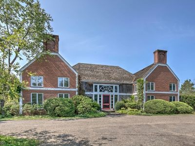 561 Holland Rd, Far Hills, NJ, 07931