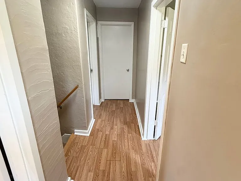 28 Zimmerman St — Photo 15