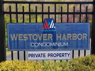 178 Woodstream Dr BUILDING 5, Norristown, PA, 19403