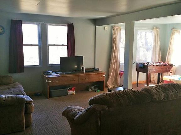 Living/Family Room - 2