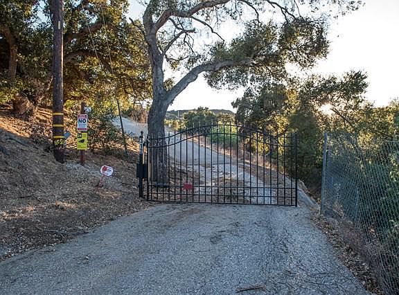 2nd image of 312 Manzanita Ln
