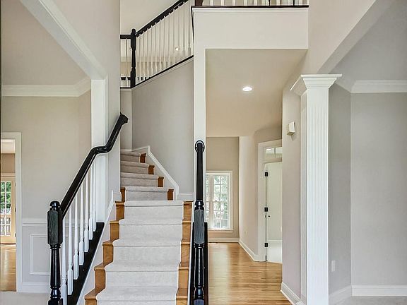 5th image of 14127 Baneberry Cir