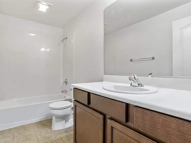 2189 Beech Cir #1 — Photo 20