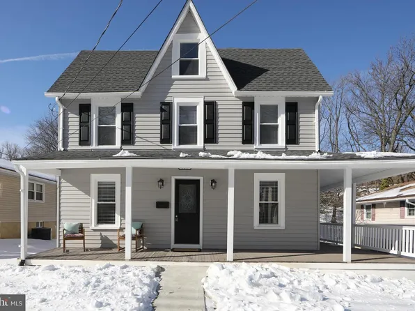 125 Albany Ave, Barrington, NJ 08007