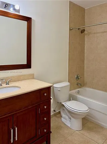 10747 NW 76th Ln — Photo 7