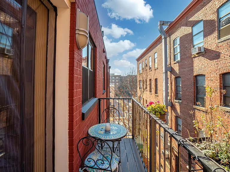 1354 Euclid St NW #402B — Photo 16