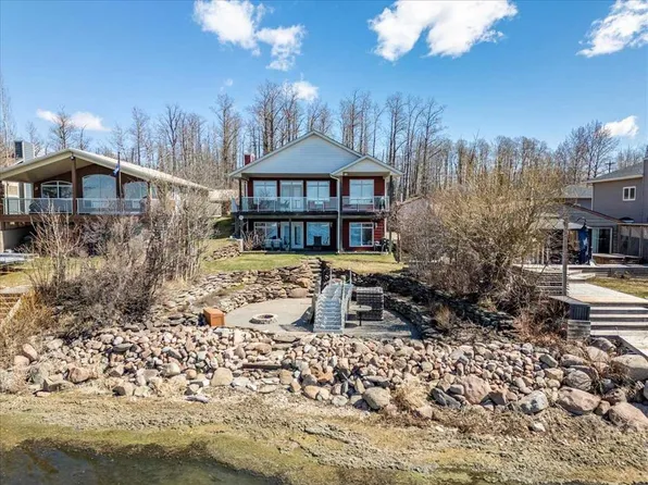 72 S Beach Ave, Itaska Beach, AB T0C 2C0