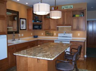 3878 Pine View Dr, Pulaski, WI 54162