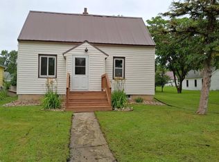 251 Colfax Ave NE, Hector, MN 55342
