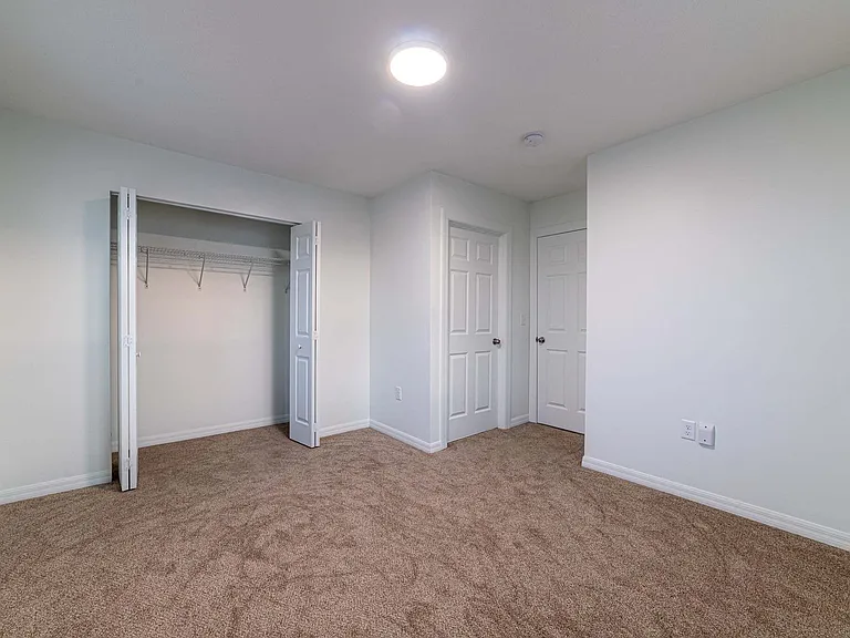 6208 Commerce Dr — Photo 5