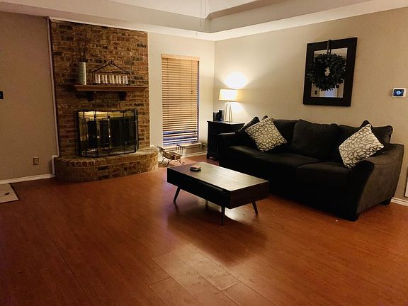 5th image of 1126 Woodrow Dr