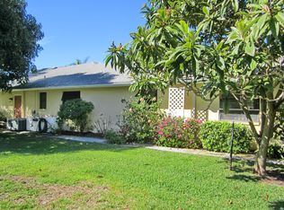 82 Pinehurst Ct, Rotonda West, FL 33947