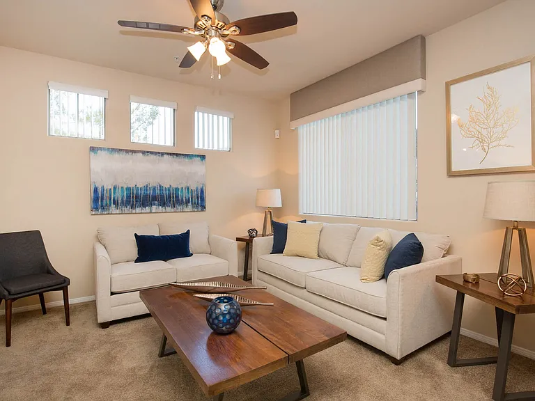 1b1 751 SQFT 1 Bed 1 Bath