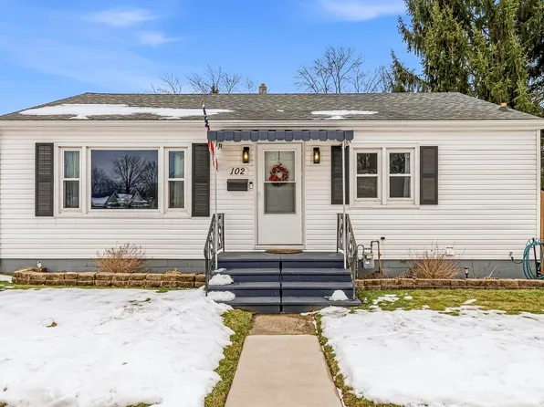 102 Helen Ave, Mishawaka, IN 46544