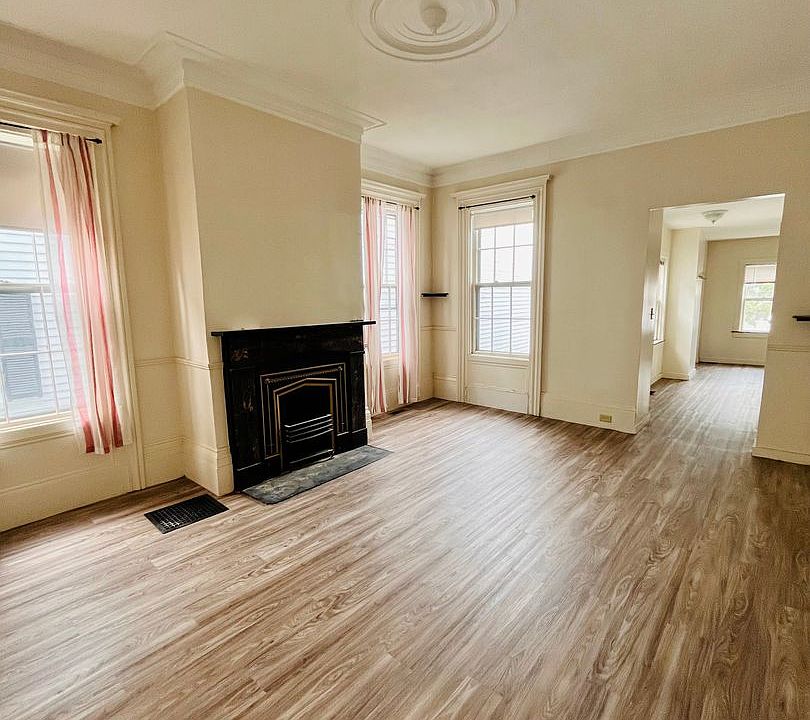 1st image of 547-549 State St #4