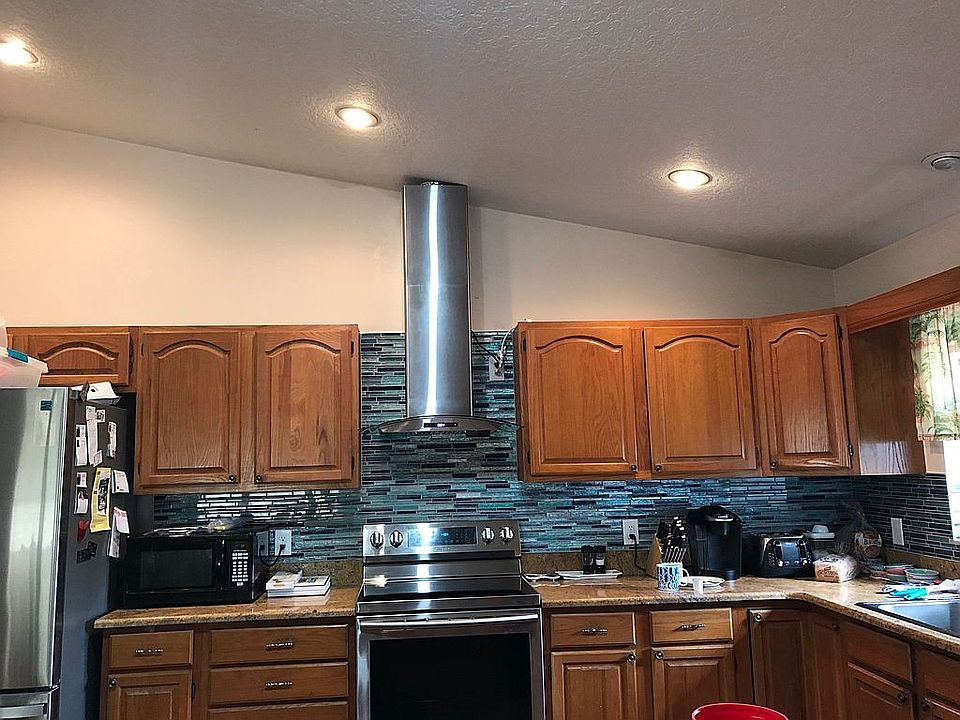 2nd image of 151 SW South Danville Cir