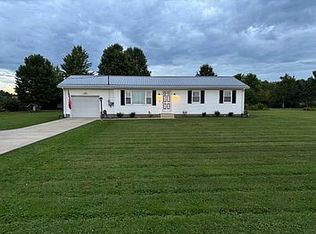 983 Vernon Rd, Greenville, PA 16125