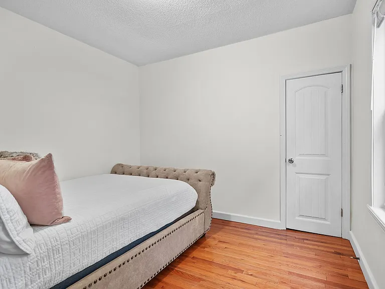 164 Hadley St #1 — Photo 22
