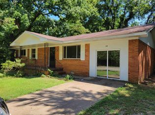 312 E Gum St, Russellville, AR 72802