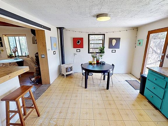 2nd image of 1726 Agua Fria St