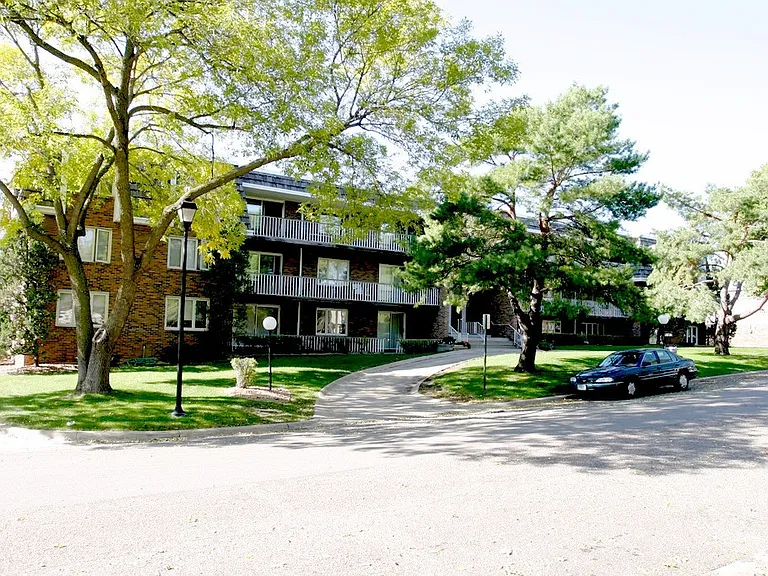 6300 York Ave S — Photo 25