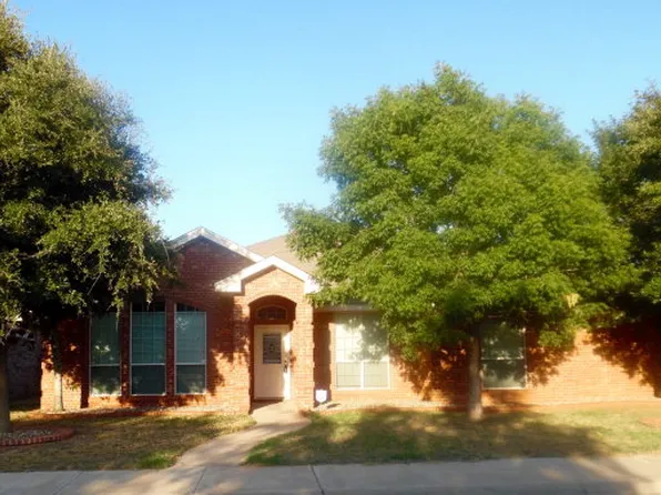6008 Queens Ct, Midland, TX 79707