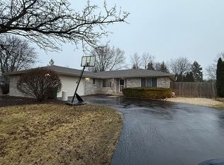 914 Somerset Acres, New Lenox, IL 60451