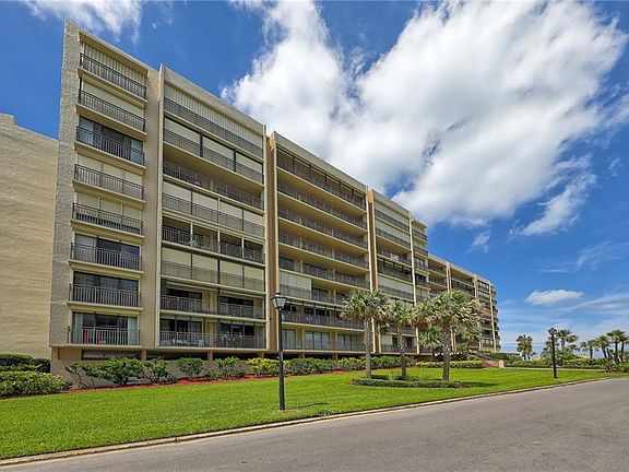 2nd image of 1430 Gulf Blvd APT 608