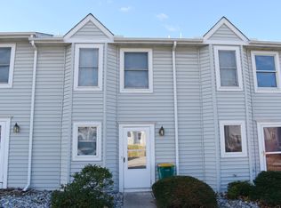955 Orchard Dr, Chambersburg, PA 17201