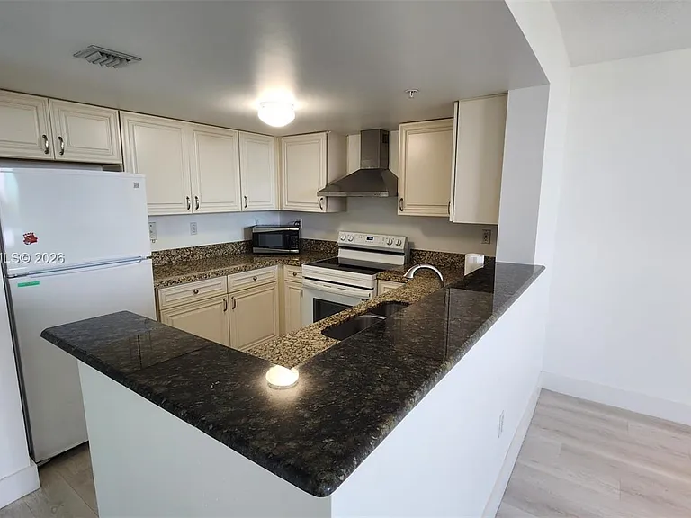 3000 Coral Way #713 — Photo 10
