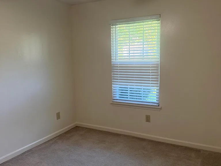 837 Ridgebrook Rd — Photo 13