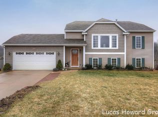 14645 Ivorystone Dr NE, Cedar Springs, MI 49319