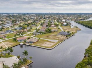 2622 SW 29th Pl, Cape Coral, FL 33914