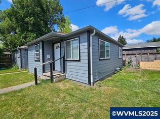 635 E St NE, Salem, OR