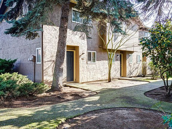 2nd image of 4355 25th Ave NE APT 64