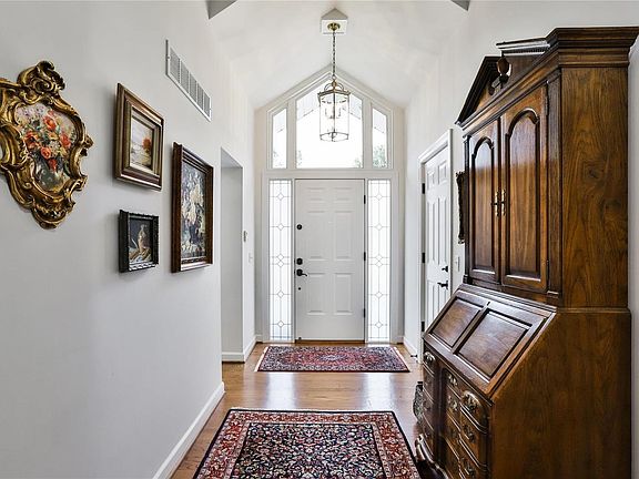 3rd image of 12503 Questover Ct