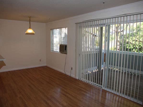 2902 Redwood Pkwy APT 27