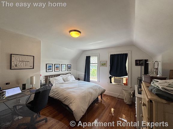 4th image of 78 Bristol Rd #1